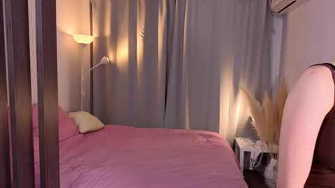 Snapshot of maybaybe chatting on 19, 3, 2026 Alice online show from 19, 3, 2026