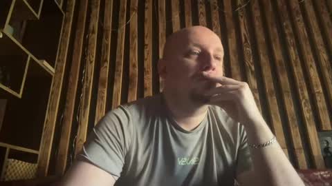 Snapshot of maybe777_ chatting on 15, 5, 2026 Anton online show from 15, 5, 2026