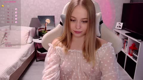 maybebabyx online show from 20, 1, 2025