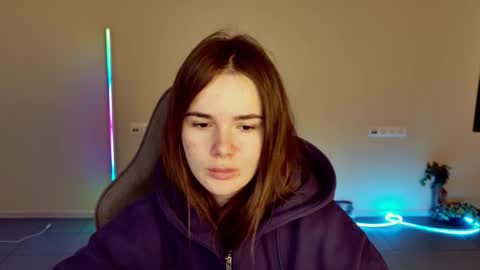 maybloom_ online show from 3, 2, 2026