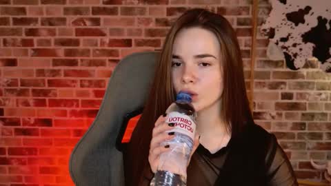 maybloom_ online show from 14, 2, 2026