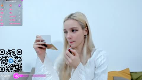 Snapshot of maydaguy chatting on 29, 12, 2024 Megan online show from 29, 12, 2024