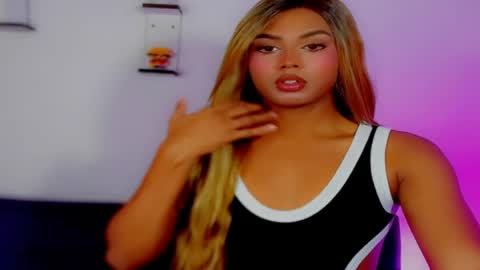 maykaa_a online show from 27, 5, 2026