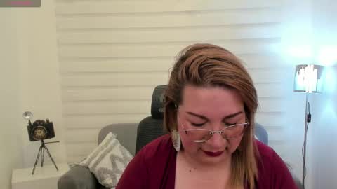 Mailyn online show from 1, 2, 2025