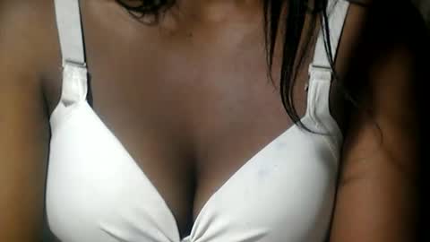 Snapshot of mayolu586 chatting on 21, 5, 2026 Maya online show from 21, 5, 2026