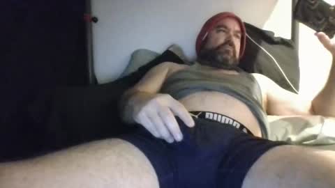 Dad bod 43 online show from 16, 2, 2026