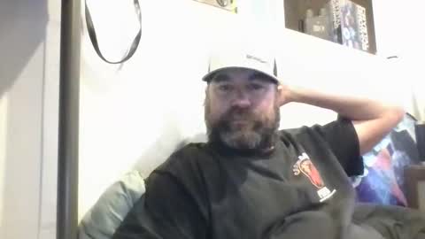 Dad bod 43 online show from 9, 3, 2026
