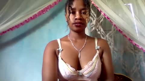 mayrah online show from 27, 3, 2026