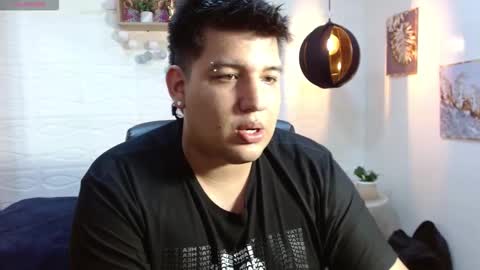 Snapshot of mazenrois chatting on 10, 1, 2026 mazen online show from 10, 1, 2026