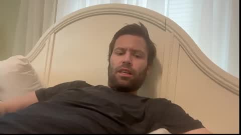 Snapshot of mbnc chatting on 5, 4, 2026 lol online show from 5, 4, 2026