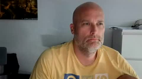 Snapshot of mcinside chatting on 9, 8, 2026 mcinside online show from 9, 8, 2026