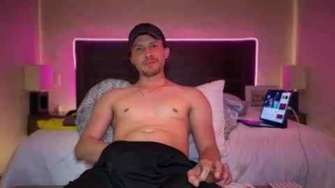 Snapshot of mcklister69 chatting on 30, 3, 2026 mcklister online show from 30, 3, 2026