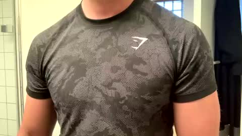 Snapshot of mcr8080 chatting on 30, 12, 2024 mcr8080 online show from 30, 12, 2024