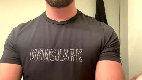 Snapshot of mcr8080 chatting on 12, 1, 2025 mcr8080 online show from 12, 1, 2025