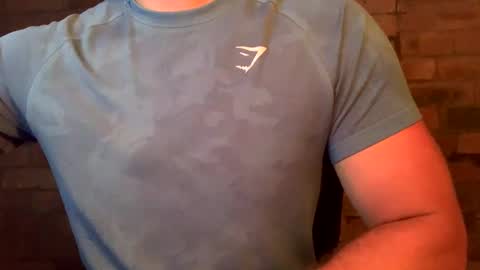 Snapshot of mcr8080 chatting on 11, 3, 2025 mcr8080 online show from 11, 3, 2025