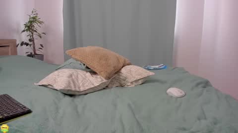 Nessa online show from 18, 2, 2025