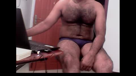 Snapshot of me_hai12 chatting on 6, 12, 2024 me_hai12 online show from 6, 12, 2024