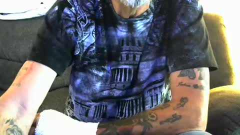 me at home online show from 27, 12, 2024