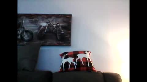 me at home online show from 3, 1, 2025