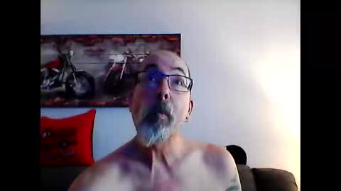 me at home online show from 19, 3, 2026