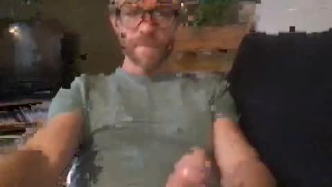 Snapshot of mecdelille_30 chatting on 27, 5, 2026 mecdelille online show from 27, 5, 2026