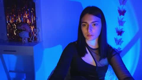 Snapshot of medina_andress chatting on 12, 3, 2025 Dina online show from 12, 3, 2025