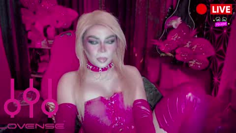 Snapshot of medusaprey chatting on 29, 4, 2026 THE QUEEN ALPHA Queen Medusa Prey online show from 29, 4, 2026