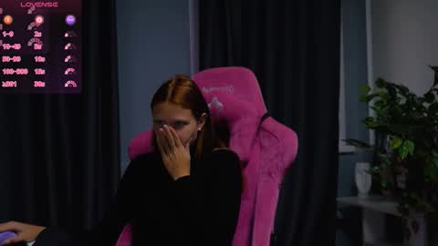 meek_cutie online show from 23, 9, 2025