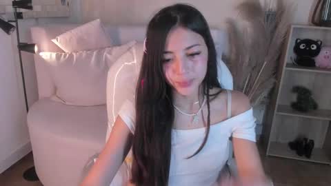 Snapshot of meelanny_ds chatting on 11, 2, 2025 online show from 11, 2, 2025