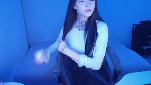 mefwhOre online show from 27, 1, 2025