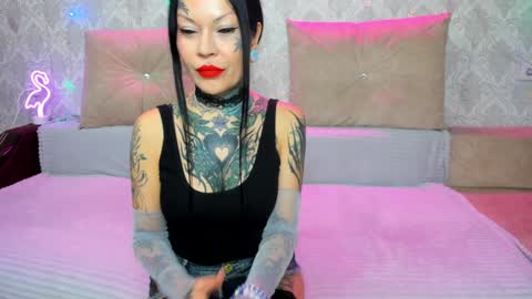 Helena Tuman online show from 4, 12, 2024