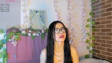 Snapshot of megan_gg chatting on 31, 3, 2026 megan_gg online show from 31, 3, 2026