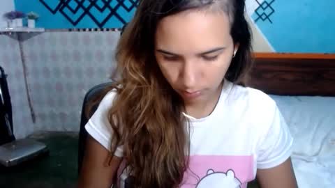 Snapshot of megan_little_ chatting on 22, 4, 2026 amanda online show from 22, 4, 2026