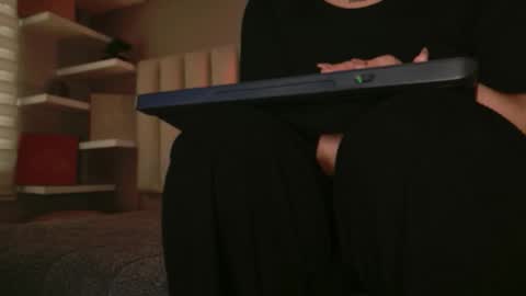     online show from 23, 11, 2025