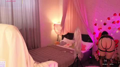Snapshot of megan_nelson chatting on 10, 5, 2026 Megan Nelson online show from 10, 5, 2026