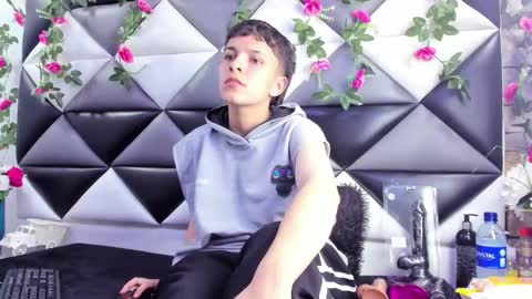 megan_thompsonn_ online show from 15, 11, 2025