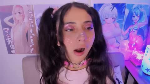 Megan  online show from 19, 2, 2025