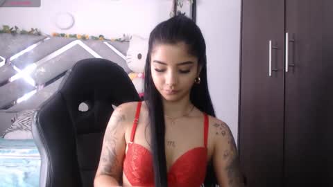 meganfox online show from 15, 9, 2025