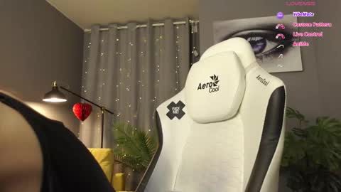 MeganieX online show from 3, 3, 2026