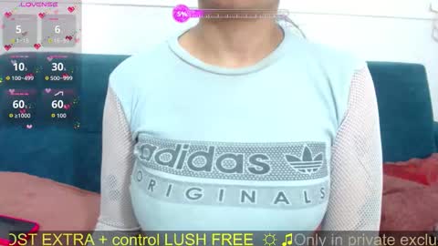 Snapshot of megannrouse_ chatting on 10, 9, 2025 MEGAN online show from 10, 9, 2025