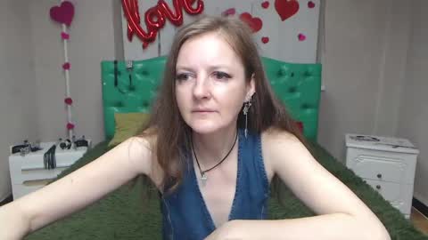 Snapshot of meganpirs chatting on 14, 5, 2026 MeganPirs online show from 14, 5, 2026