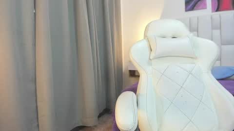 Megan Queen online show from 16, 7, 2026