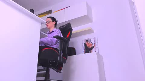 Snapshot of meganstones chatting on 20, 12, 2024 Megan online show from 20, 12, 2024