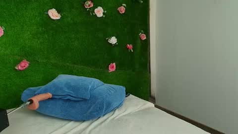 Snapshot of megatitts_ chatting on 15, 3, 2026 megatitts_ online show from 15, 3, 2026