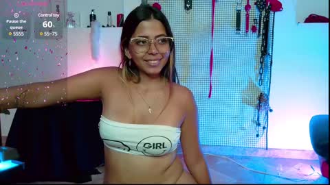 Snapshot of meggan_greey chatting on 28, 12, 2024 Your best slave online show from 28, 12, 2024