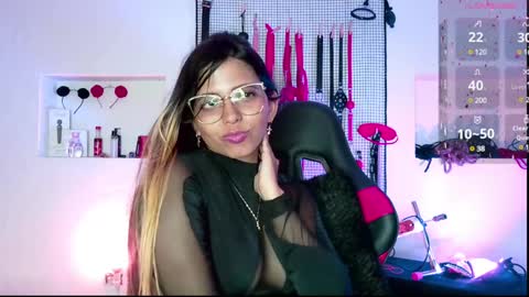 Snapshot of meggan_greey chatting on 26, 1, 2025 Your best slave online show from 26, 1, 2025
