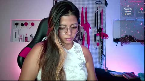 Snapshot of meggan_greey chatting on 29, 1, 2025 Your best slave online show from 29, 1, 2025