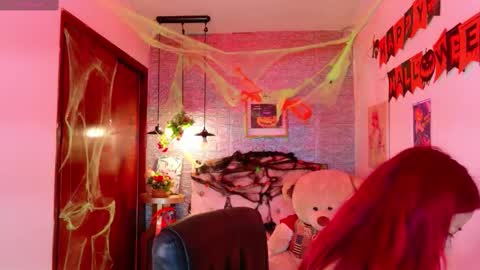 Snapshot of meghan_nill chatting on 14, 10, 2025 Meghan online show from 14, 10, 2025