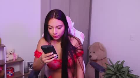 Snapshot of meiis_ chatting on 8, 3, 2025 meiis3 online show from 8, 3, 2025