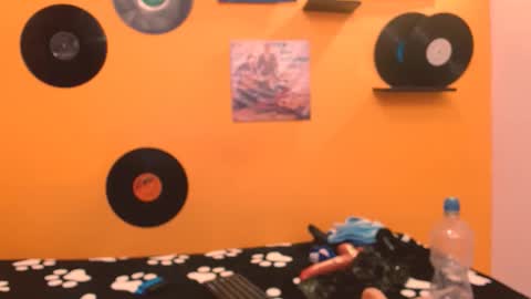 MEIS online show from 22, 12, 2025